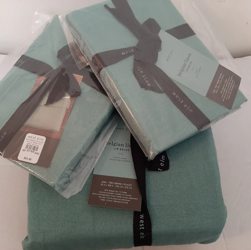 West Elm KING Belgian Flax Linen Duvet Cover & 2 KING shams Peacock